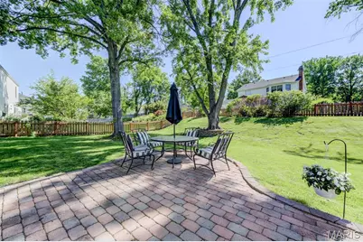 2336 Sportsmen Hill Drive, Chesterfield, MO 63017 - Photo 24