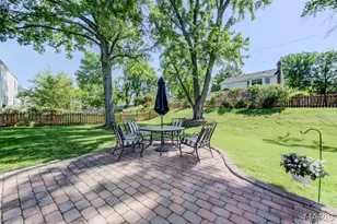 2336 Sportsmen Hill Dr, Chesterfield, MO 63017 - Photo 24