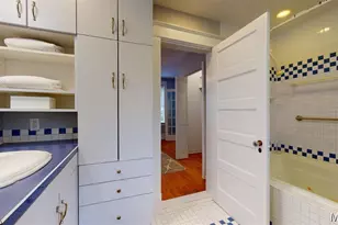 6637 Waterman Ave, University City, MO 63130 - Photo 18