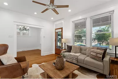 4326 Wyoming Street, Saint Louis, MO 63116 - Photo 6
