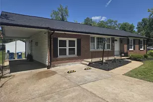 1831 Longford Dr, Saint Louis, MO 63136 - Photo 2