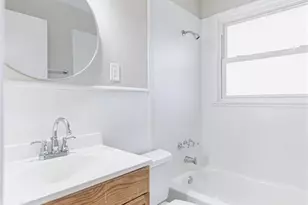 337 Lancashire Rd, Saint Louis, MO 63137 - Photo 6