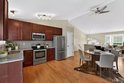 8541 Kathleen Avenue, Unincorporated, MO 63123 - Photo 10