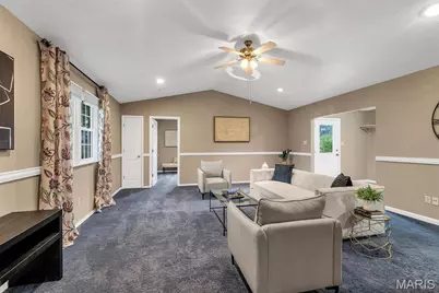 10640 Clarendon Avenue, Saint Louis, MO 63114 - Photo 14