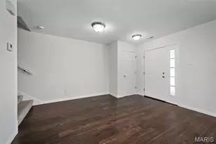 1109 Ridgeway Dr, Lake Saint Louis, MO 63367 - Photo 10
