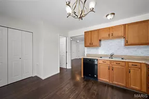 1109 Ridgeway Dr, Lake Saint Louis, MO 63367 - Photo 14