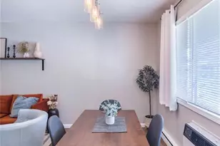 9920 Bunker Hill Dr, Saint Louis, MO 63123 - Photo 6