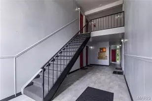 9920 Bunker Hill Dr, Saint Louis, MO 63123 - Photo 4