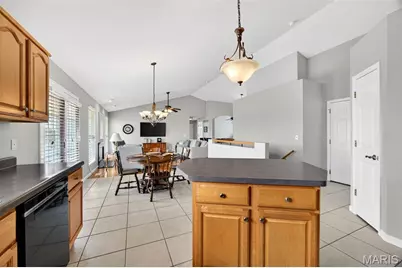 1214 Sunny Ridge Drive, O'Fallon, MO 63366 - Photo 16