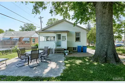 8615 Mackenzie Road, Saint Louis, MO 63123 - Photo 6