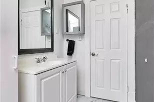 8615 MacKenzie Rd, Saint Louis, MO 63123 - Photo 22