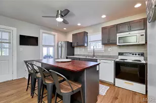 8615 MacKenzie Rd, Saint Louis, MO 63123 - Photo 16