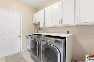 2858 Championship Blvd, Oakville, MO 63129 - Photo 16