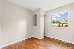 2558 Carousel Ct, Florissant, MO 63031 - Photo 24