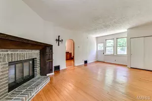 4251 Hunning Rd, High Ridge, MO 63049 - Photo 8