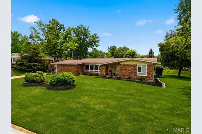 409 Mayfair Drive, Ballwin, MO 63011 - Photo 46