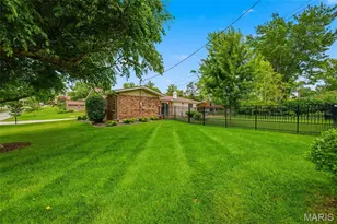 409 Mayfair Dr, Ballwin, MO 63011 - Photo 60