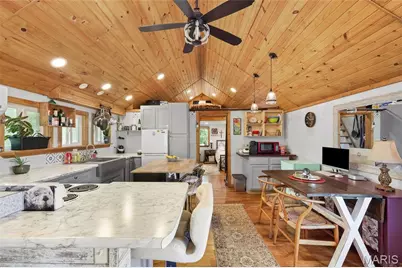 9226 Laveta Drive, French Village, MO 63036 - Photo 36