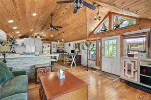 9226 Laveta Dr, French Village, MO 63036 - Photo 42