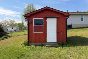 321 Lake St, De Soto, MO 63020 - Photo 30