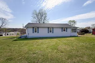 321 Lake St, De Soto, MO 63020 - Photo 4