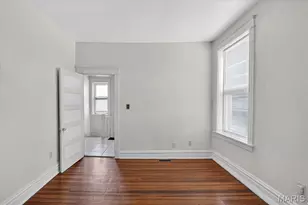 3529 Grace Ave, Saint Louis, MO 63116 - Photo 8