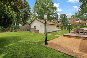 7401 Oxford Dr, Saint Louis, MO 63105 - Photo 42