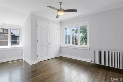 7401 Oxford Drive, Saint Louis, MO 63105 - Photo 30