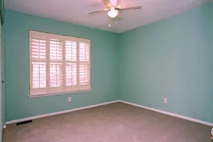 1003 Nobleman Dr, Creve Coeur, MO 63146 - Photo 22