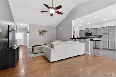 115 Birchtree Circle, St Robert, MO 65584 - Photo 12