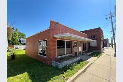 1014 1st Capitol Drive, Saint Charles, MO 63301 - Photo 4