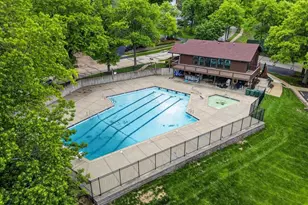 816 Bridlebrook Ln, Kirkwood, MO 63122 - Photo 76