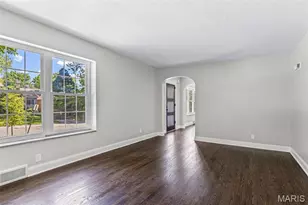 7356 Dorset Ave, Saint Louis, MO 63130 - Photo 10