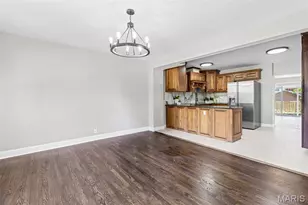 7356 Dorset Ave, Saint Louis, MO 63130 - Photo 2