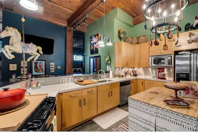 703 N 13th Street #207, Saint Louis, MO 63103 - Photo 16