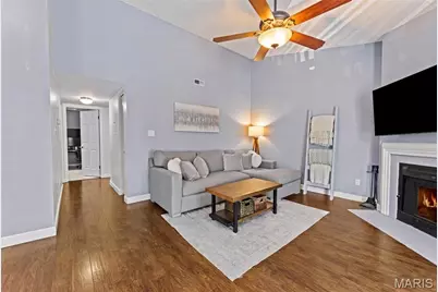 9125 N Swan Circle, Brentwood, MO 63144 - Photo 6