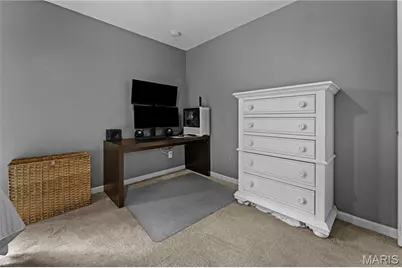 9125 N Swan Circle, Brentwood, MO 63144 - Photo 14