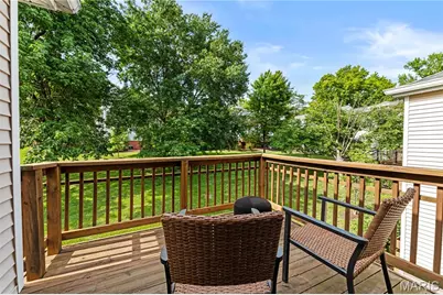 9125 N Swan Circle, Brentwood, MO 63144 - Photo 16