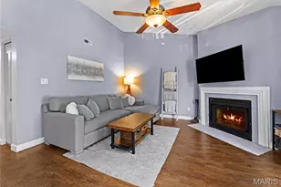 9125 N Swan Cir, Brentwood, MO 63144 - Photo 2