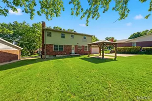 10246 Gregory Ct, Saint Louis, MO 63128 - Photo 48