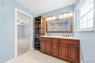 10246 Gregory Ct, Saint Louis, MO 63128 - Photo 34