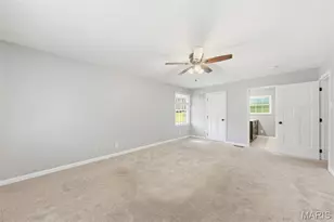10246 Gregory Ct, Saint Louis, MO 63128 - Photo 32