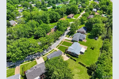10246 Gregory Court, Saint Louis, MO 63128 - Photo 60