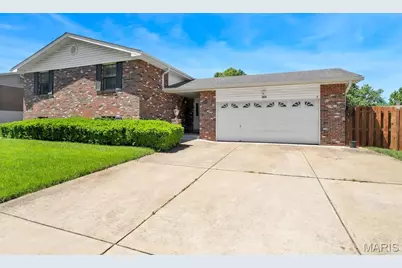 5860 Blackberry Drive, Imperial, MO 63052 - Photo 2