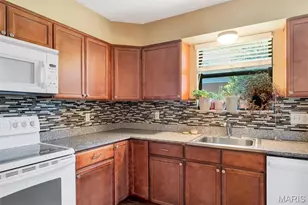 5860 Blackberry Dr, Imperial, MO 63052 - Photo 12