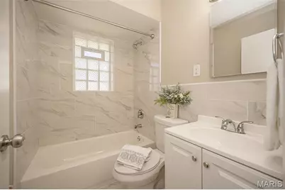 215 Walworth Drive, Saint Louis, MO 63125 - Photo 20