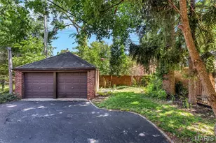 7312 Ravinia Dr, Saint Louis, MO 63121 - Photo 30