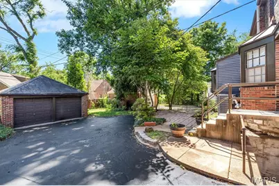 7312 Ravinia Drive, Saint Louis, MO 63121 - Photo 2
