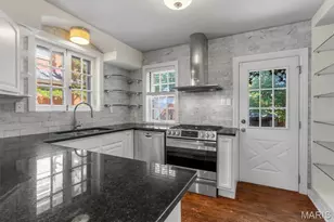 7312 Ravinia Dr, Saint Louis, MO 63121 - Photo 12