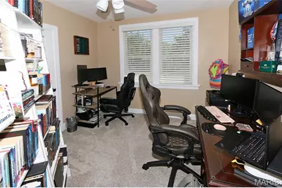 6772 Bartmer Avenue, University City, MO 63130 - Photo 18